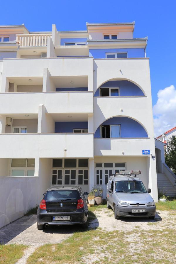 Apartment With A Parking Space Businci, Ciovo - 18800