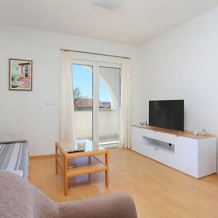 Apartments With A Parking Space Businci, Ciovo - 18800 Trogir Room photo
