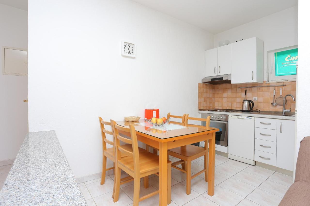 Apartamento With A Parking Space Businci, Ciovo - 18800